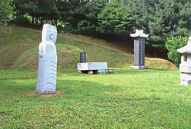 단재 신채호 사당 및 묘소 — 청원 신채호 사당 및 묘소