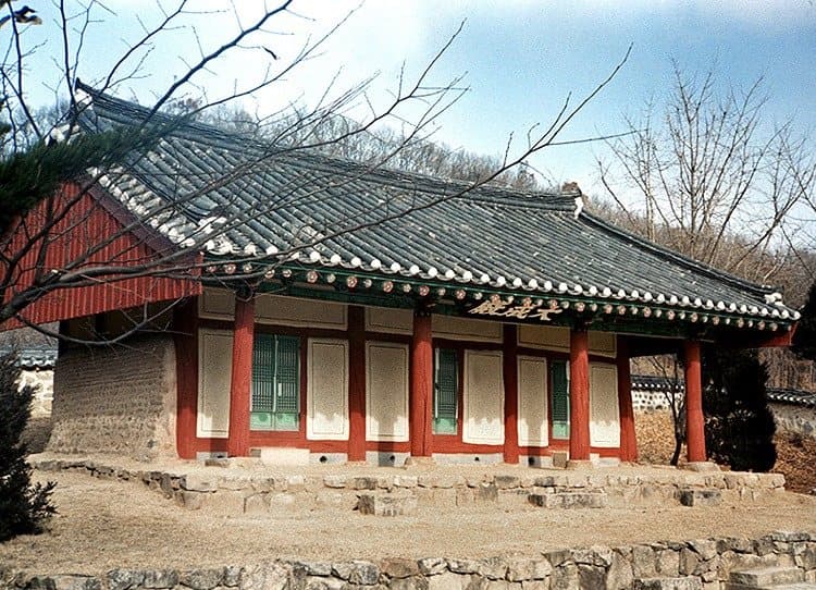 온양향교 — 온양향교(대성전)