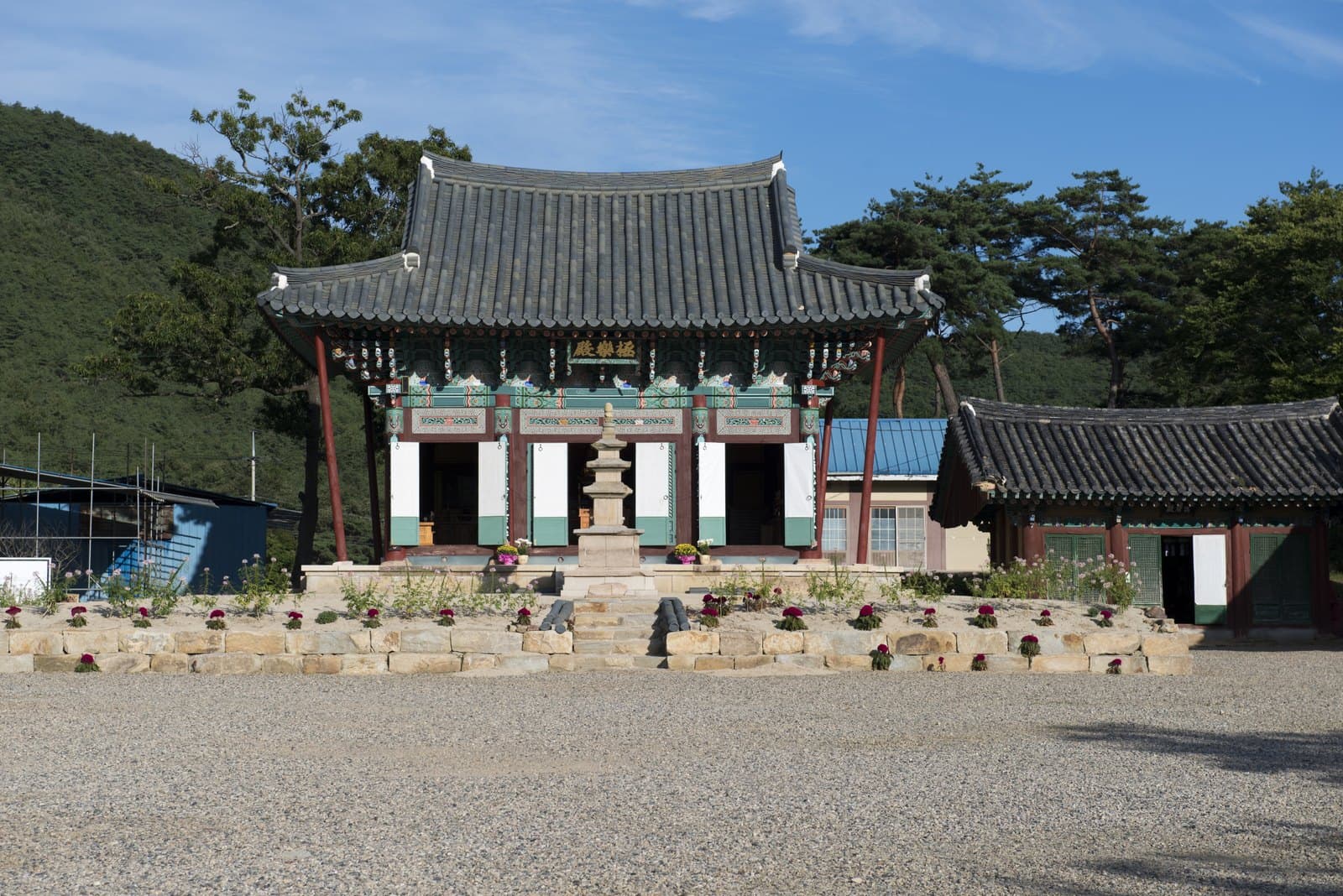 인각사 — 군위 인각사지_인각사 전경 (촬영년도 : 2015년)