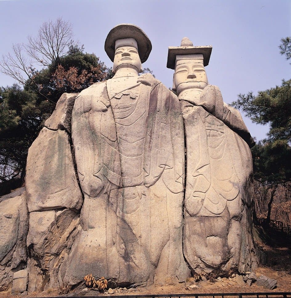 용미리 마애이불입상 — 파주 용미리 마애이불입상