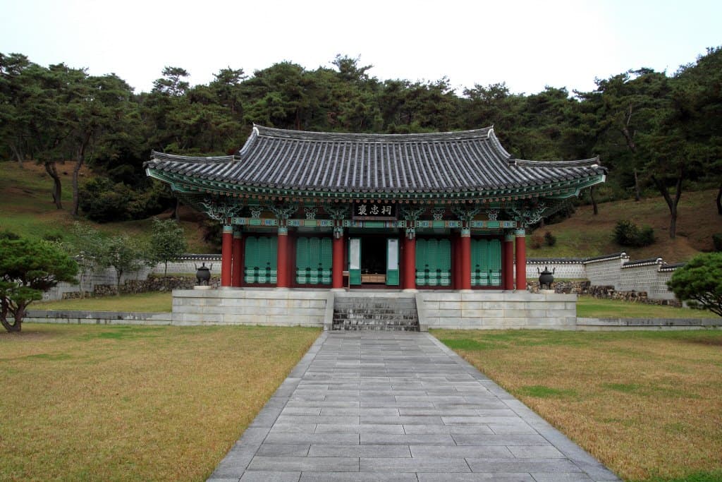 포충사 — 포충사 — 포충사