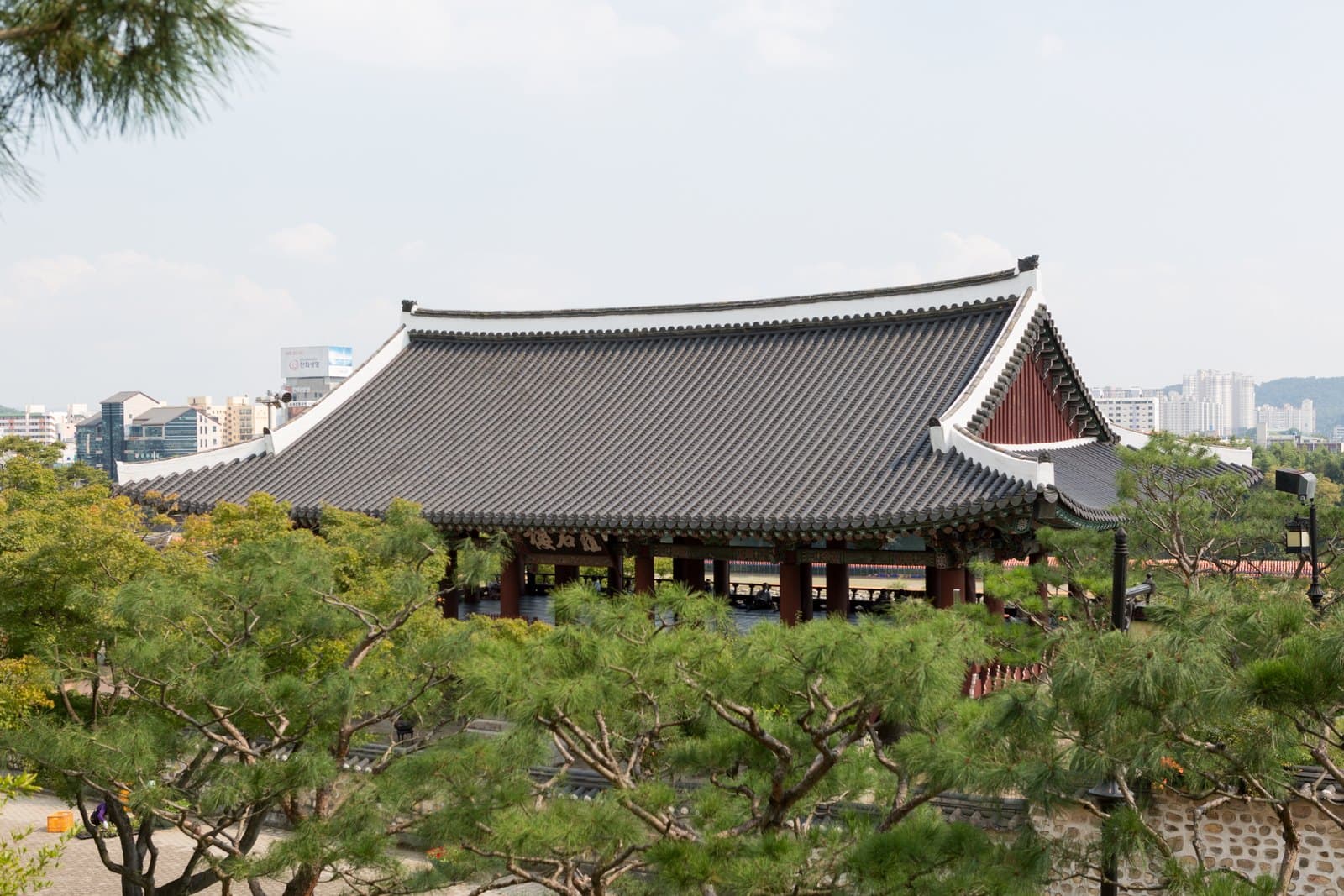 촉석루 — 진주 촉석루_정면 전경 (촬영년도 : 2015년)