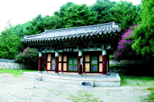 덕천서원 — 덕천서원 숭덕사