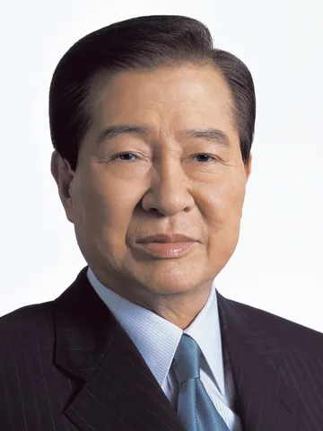 민주화운동과 평화적 정권교체에 기여한 김대중 대통령의 1998년 공식 사진